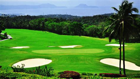 Philippine golf - We offer you discounted golf packages that are customized to meet your specific needs and we make sure to do all the work for you, so you won't have to. At GolfPH, we have direct relationships with 43 different Golf Clubs in the Philippines. We also book over 1000 tee times per year and have been in business for 5 years now.